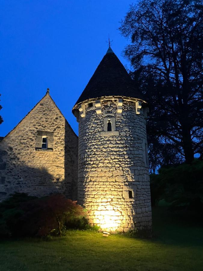 Le Petit Chateau - Adults Only Property Le Bugue Exterior photo